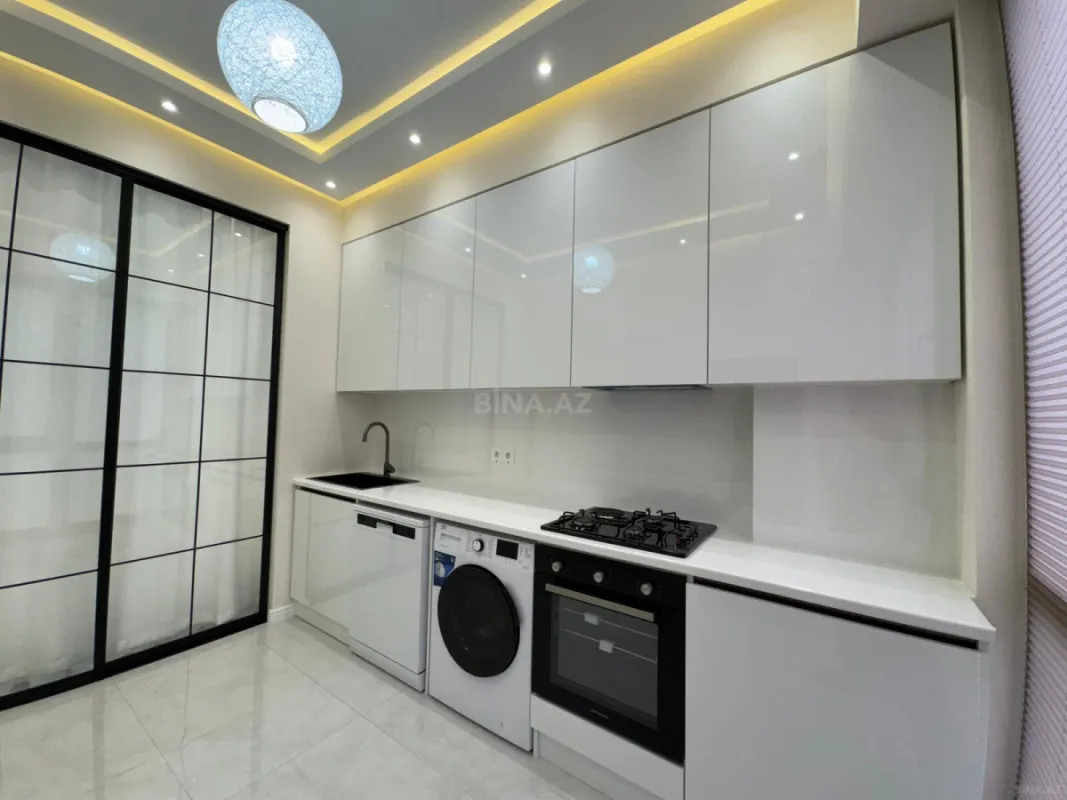 Satılır 3 otaqlı mənzil 99 m²
