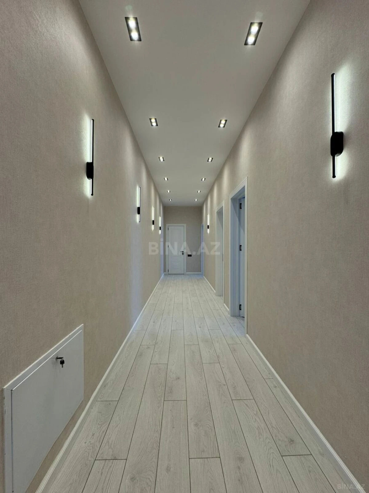 Satılır 4 otaqlı həyət evi 220 m²