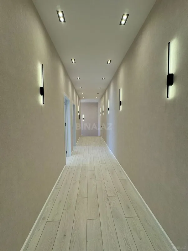 Satılır 4 otaqlı həyət evi 220 m²