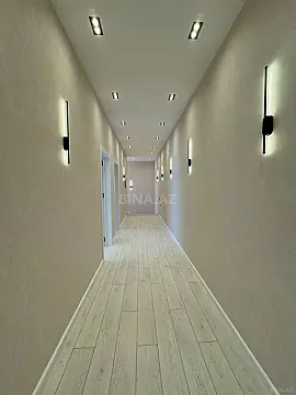 Satılır 4 otaqlı həyət evi 220 m²