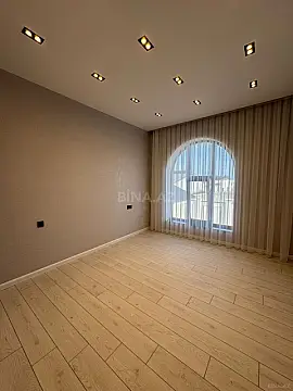 Satılır 4 otaqlı həyət evi 220 m²