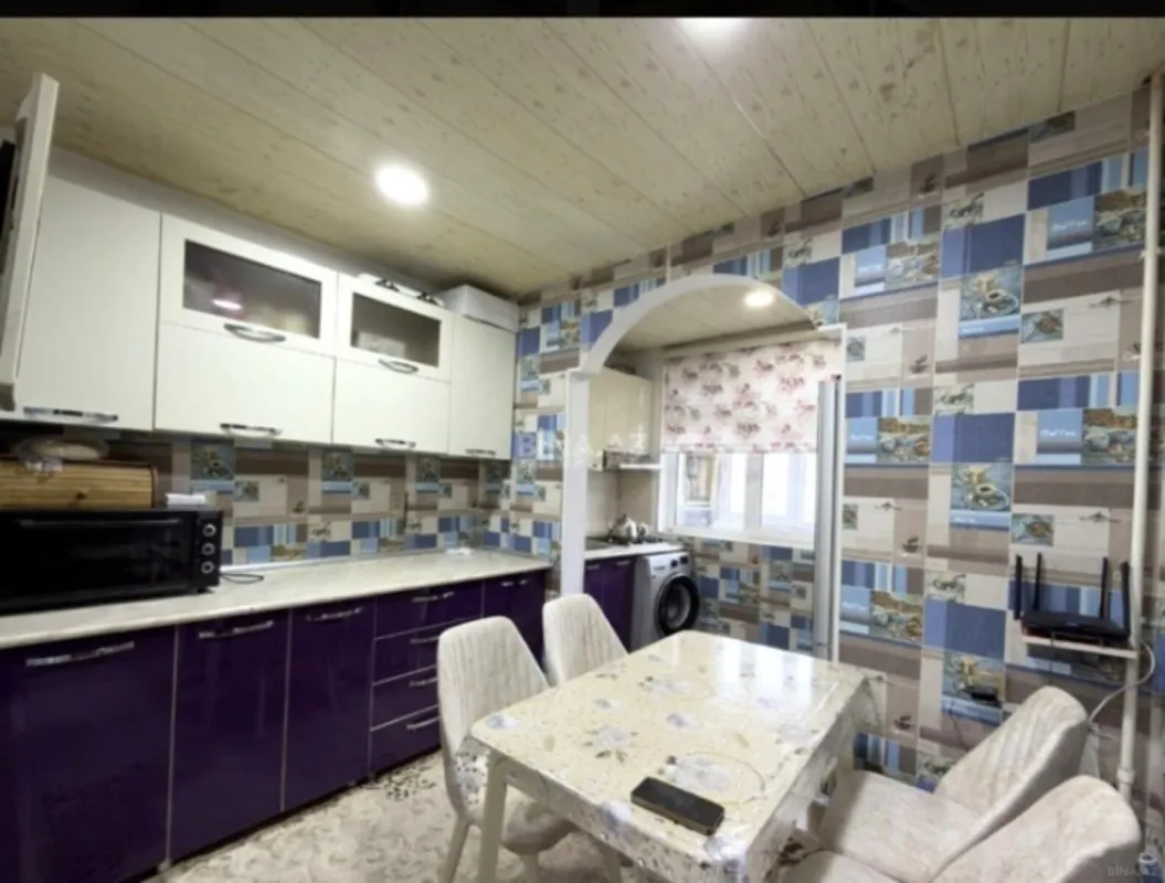Satılır 2 otaqlı mənzil 60 m²