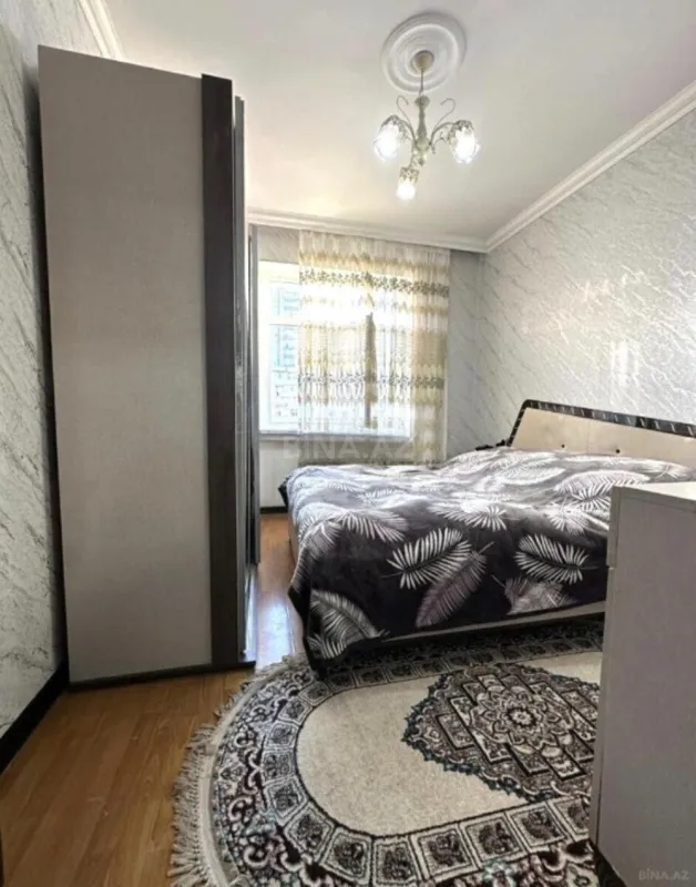 Satılır 2 otaqlı mənzil 60 m²