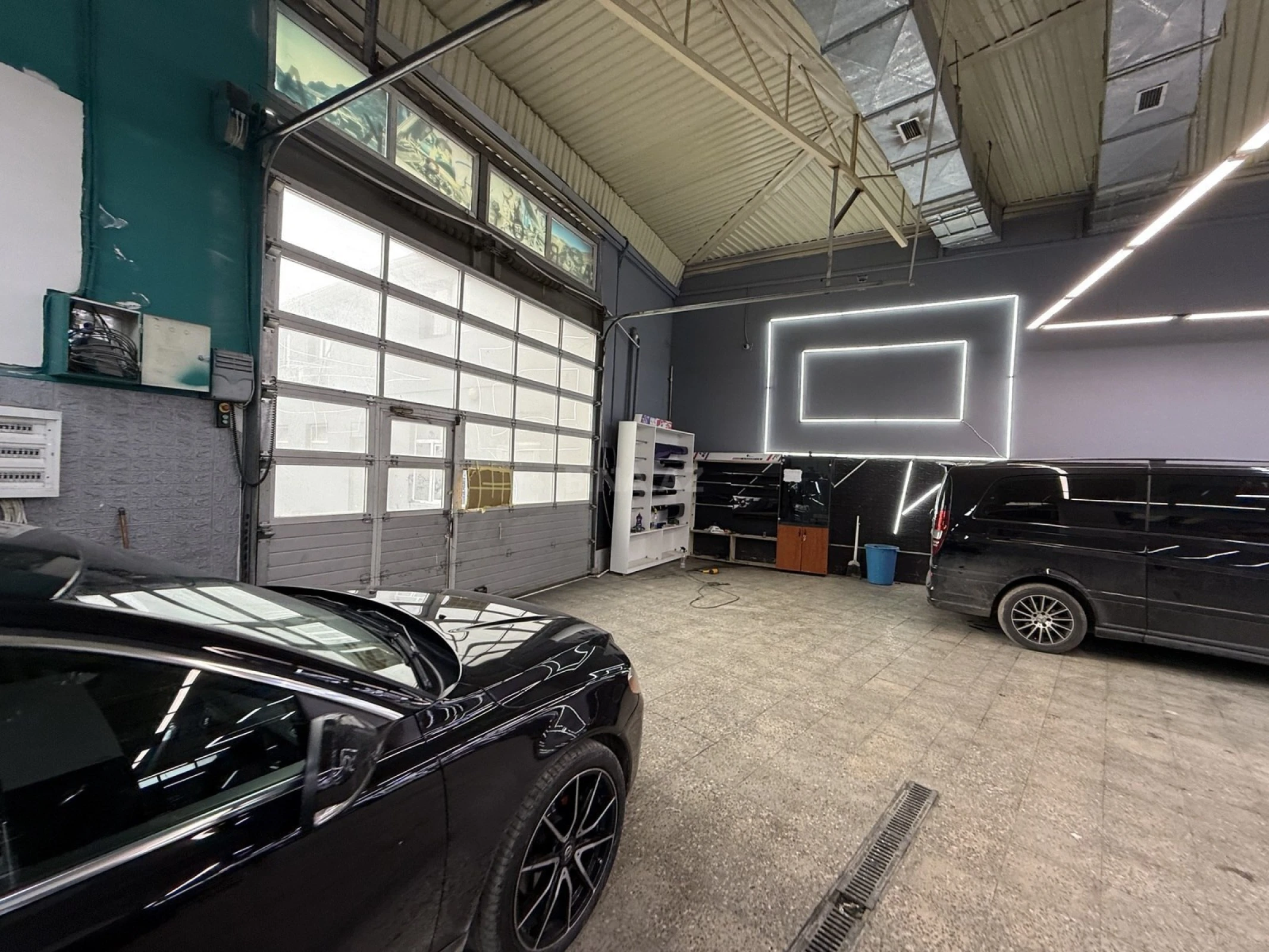 Kirayə verilir obyekt 700 m²