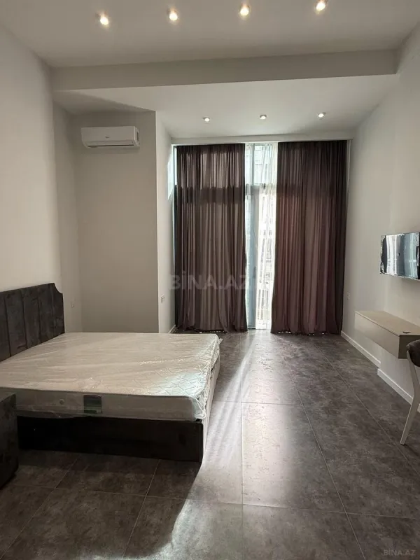 Satılır 1 otaqlı mənzil 58 m²