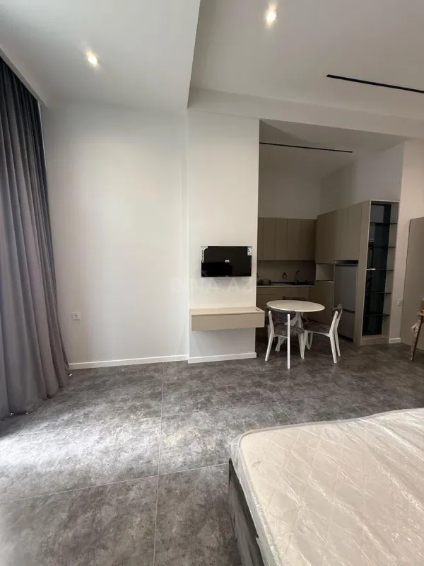 Satılır 1 otaqlı mənzil 58 m²