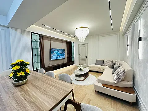Satılır 3 otaqlı mənzil 140 m² — Bakı, Nəsimi 3 otaq 140.00 m²