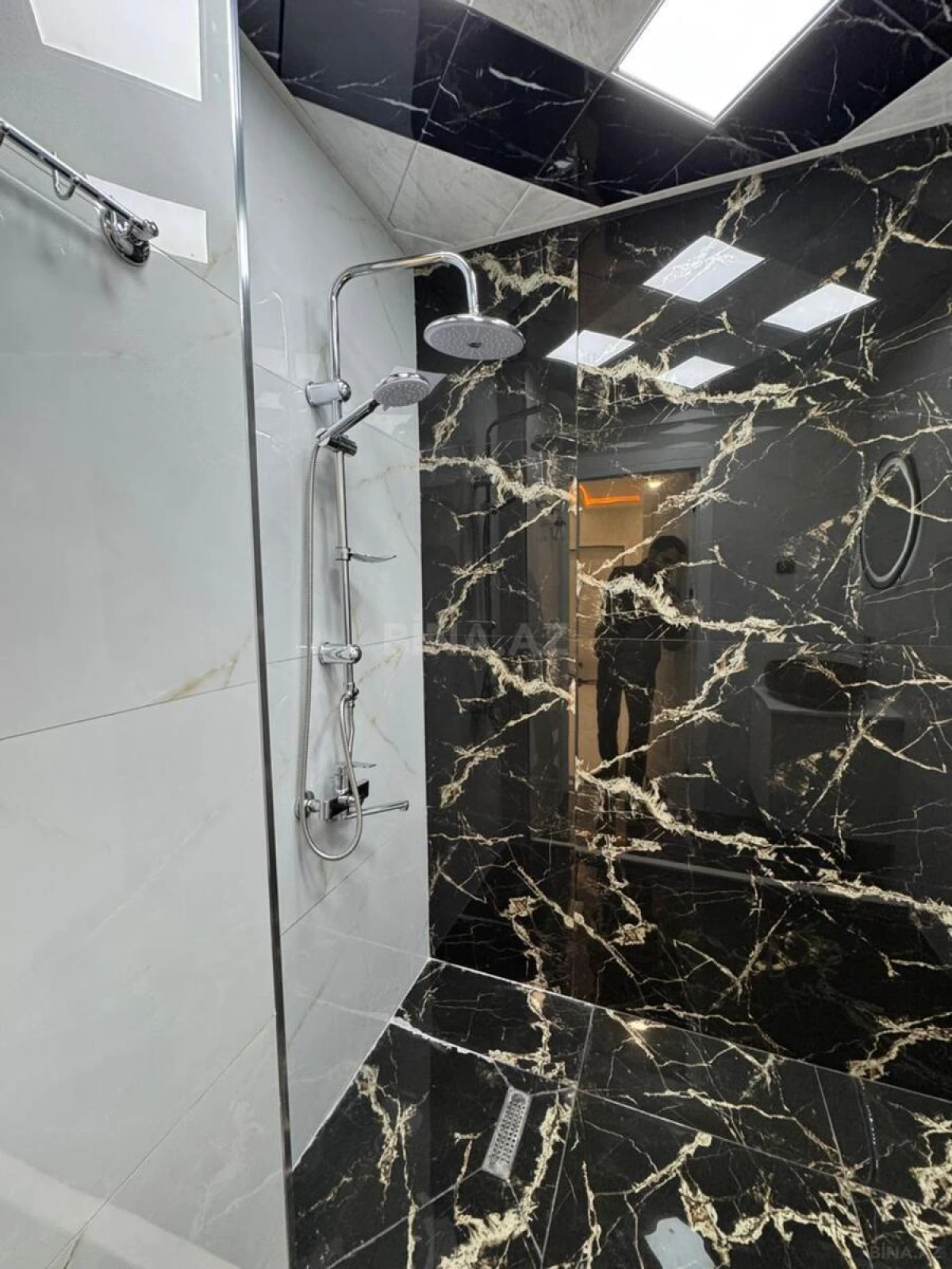 Satılır 3 otaqlı mənzil 70 m²