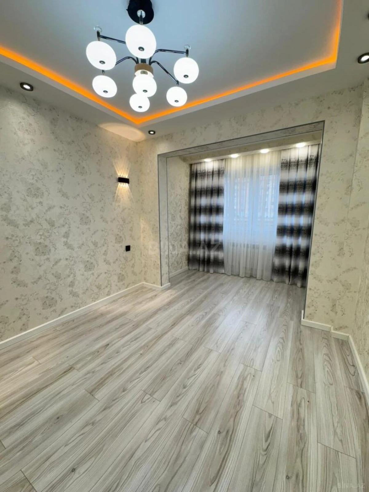 Satılır 3 otaqlı mənzil 70 m²