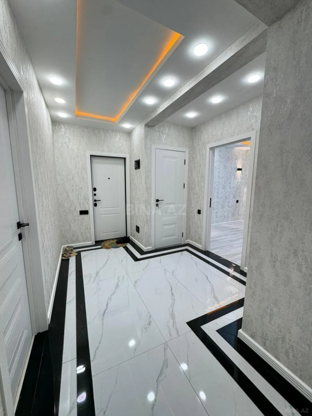 Satılır 3 otaqlı mənzil 70 m²