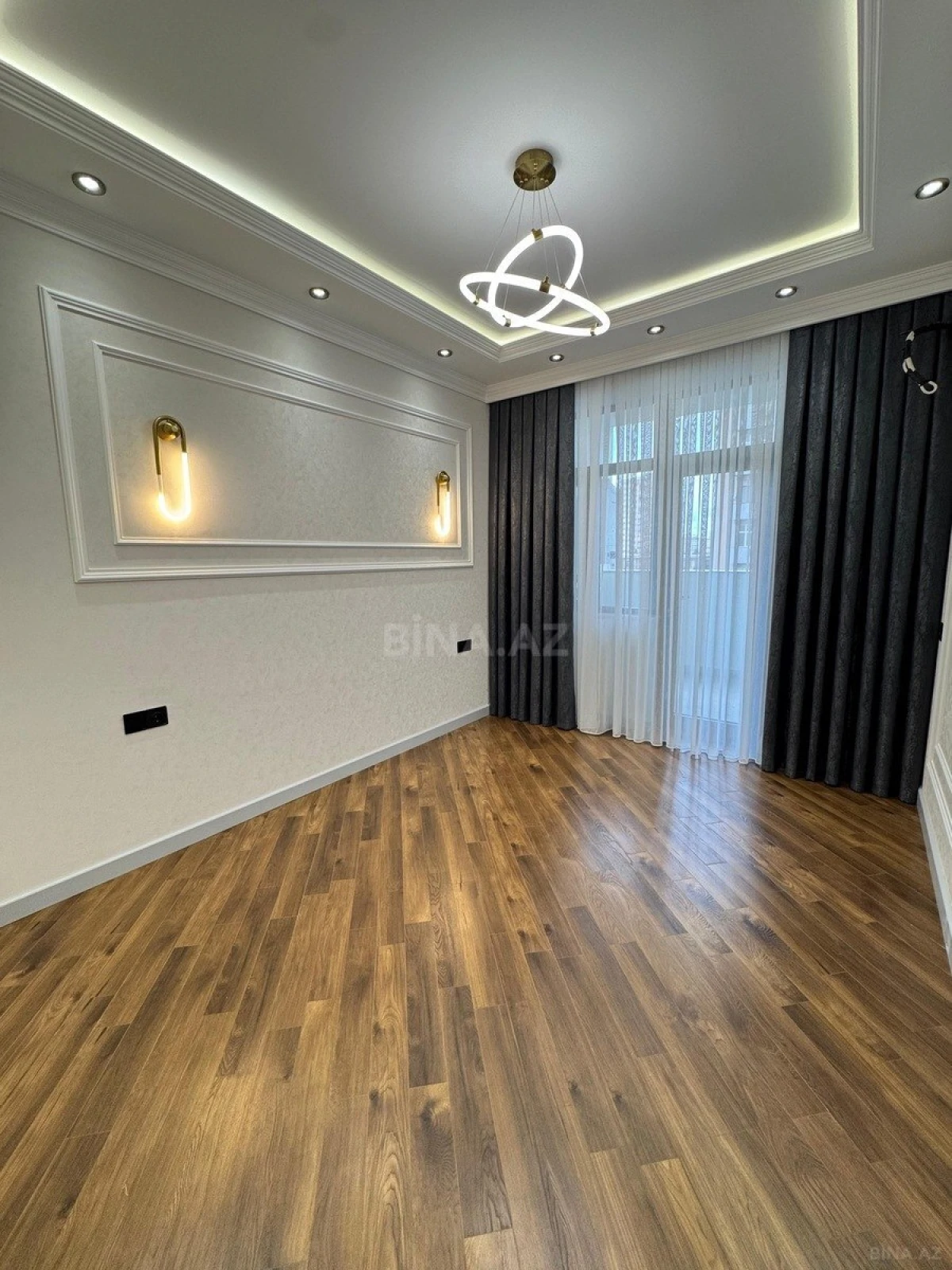 Satılır 3 otaqlı mənzil 86 m²