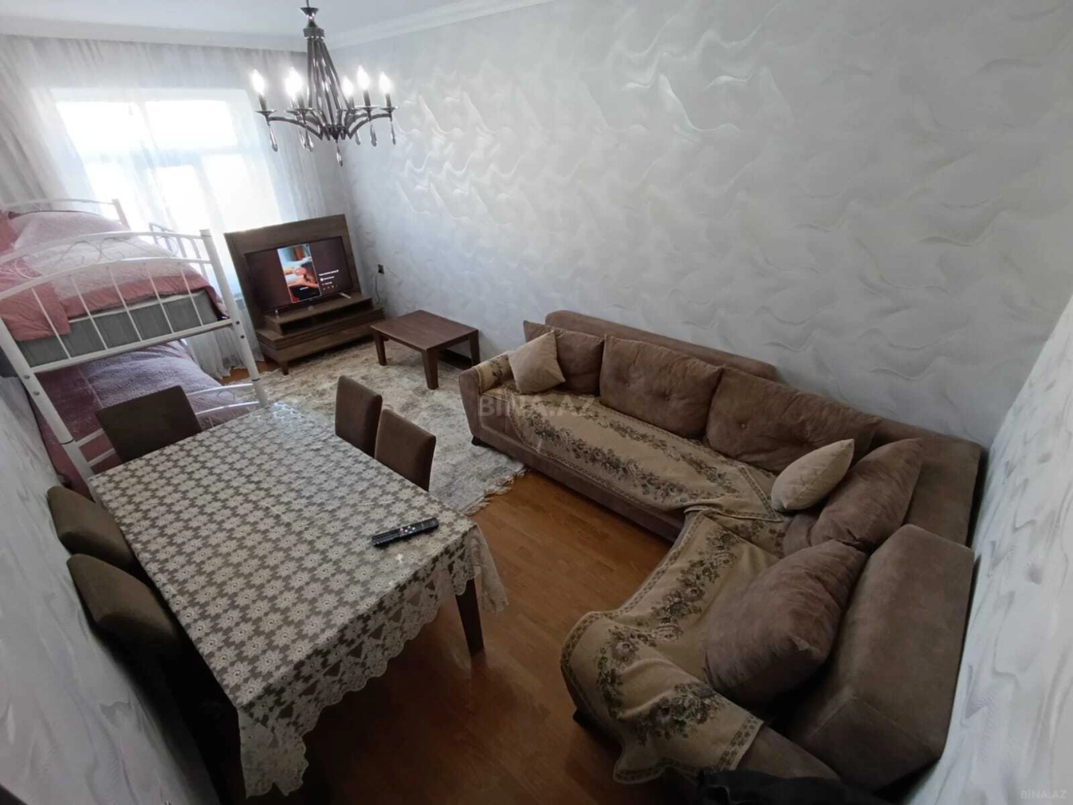 Satılır 2 otaqlı mənzil 65 m²