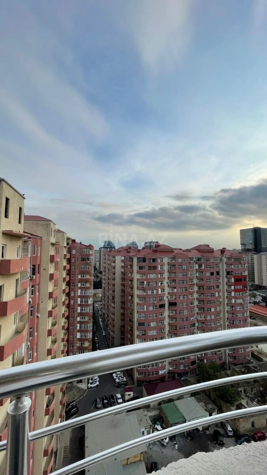 Satılır 2 otaqlı mənzil 60 m²