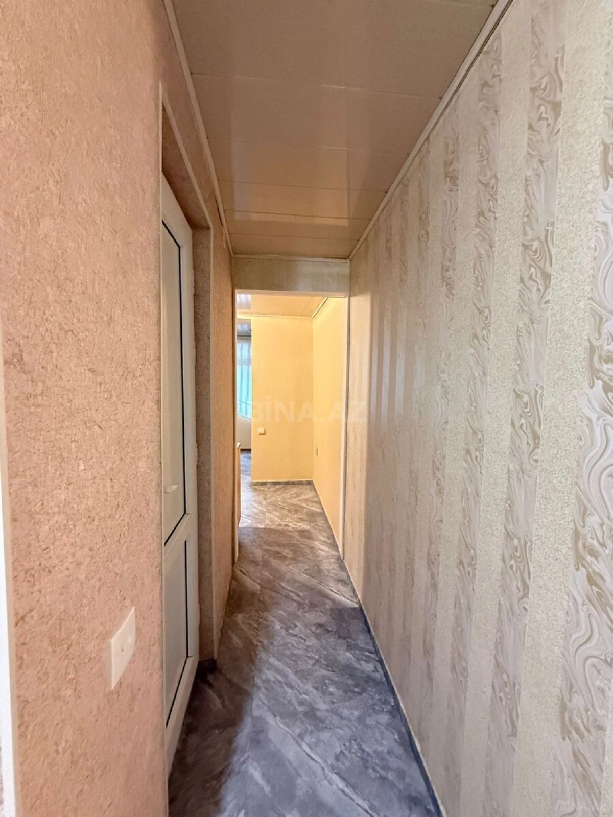 Satılır 2 otaqlı mənzil 55 m²