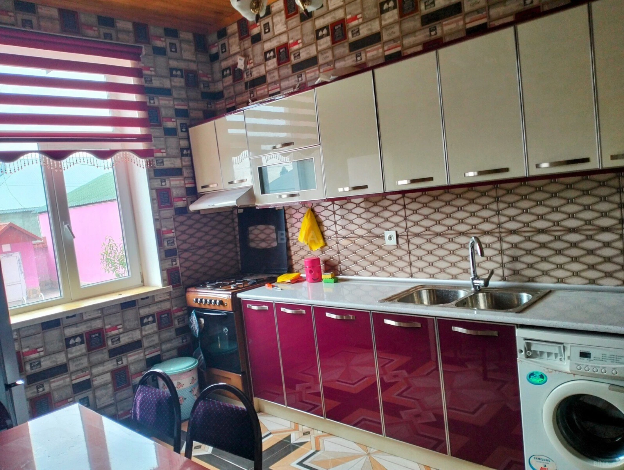 Kirayə verilir 5 otaqlı həyət evi 250 m²
