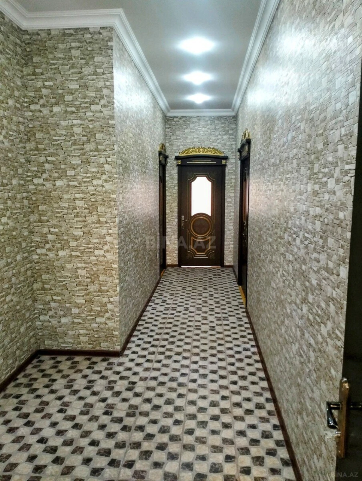 Kirayə verilir 5 otaqlı həyət evi 250 m²
