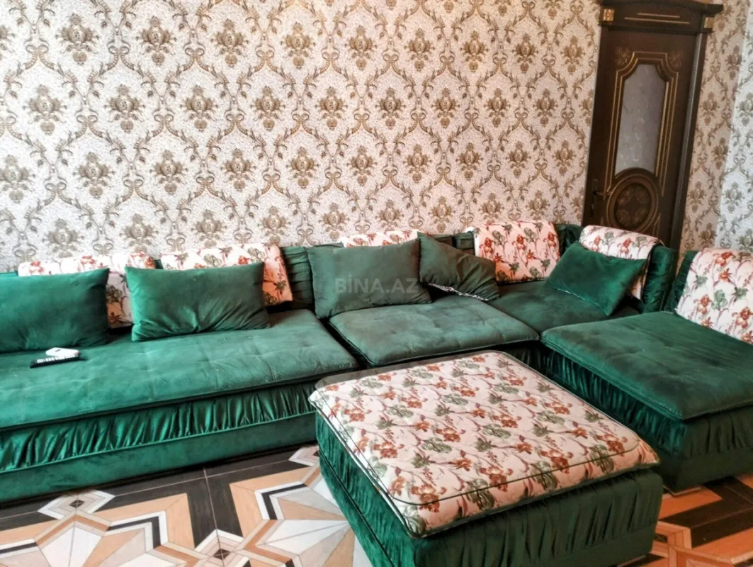 Kirayə verilir 5 otaqlı həyət evi 250 m²