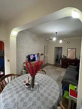 Satılır 2 otaqlı mənzil 58 m²