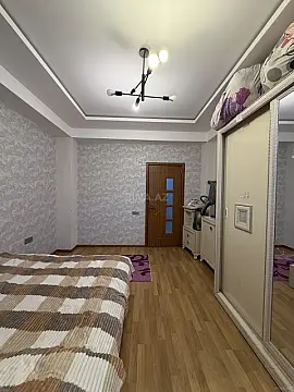 Satılır 2 otaqlı mənzil 75 m²