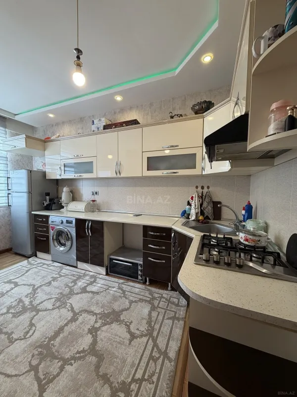 Satılır 2 otaqlı mənzil 75 m²