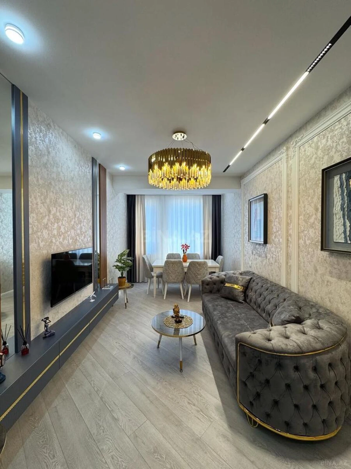 Satılır 2 otaqlı mənzil 60 m²