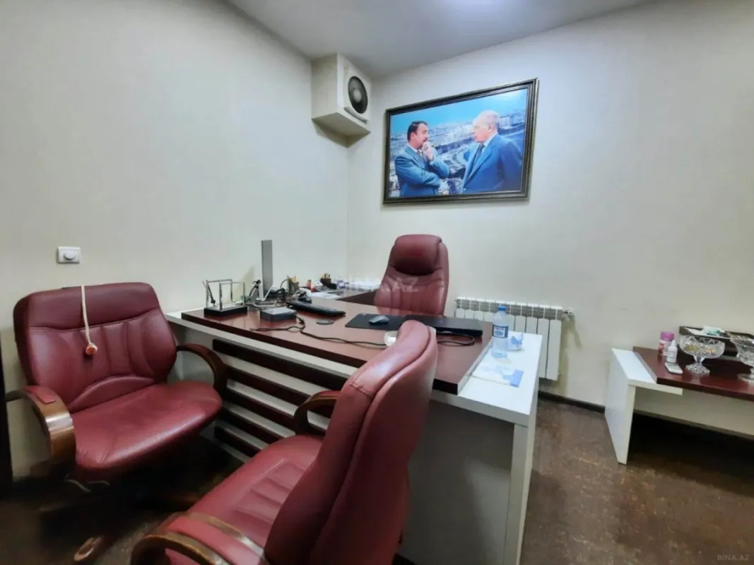 Kirayə verilir 5 otaqlı ofis 120 m²