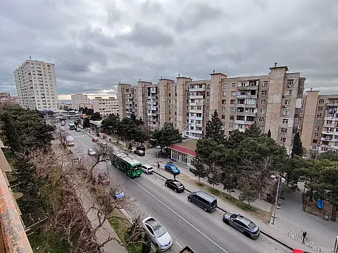 Satılır 2 otaqlı mənzil 65 m² — Bakı, Həzi Aslanov qəs. 2 otaq 65.00 m²