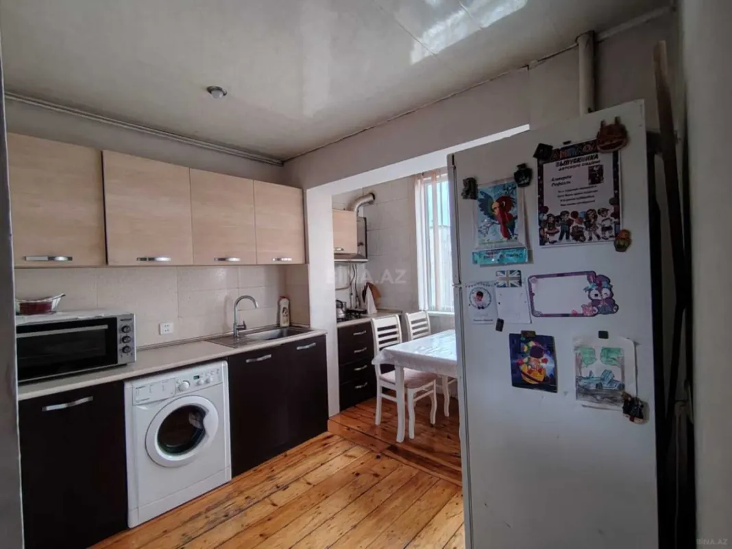 Satılır 2 otaqlı mənzil 65 m²