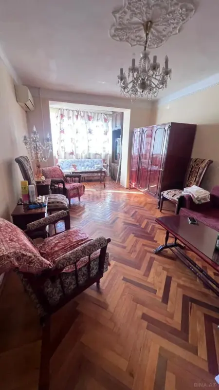 Satılır 3 otaqlı mənzil 75 m²