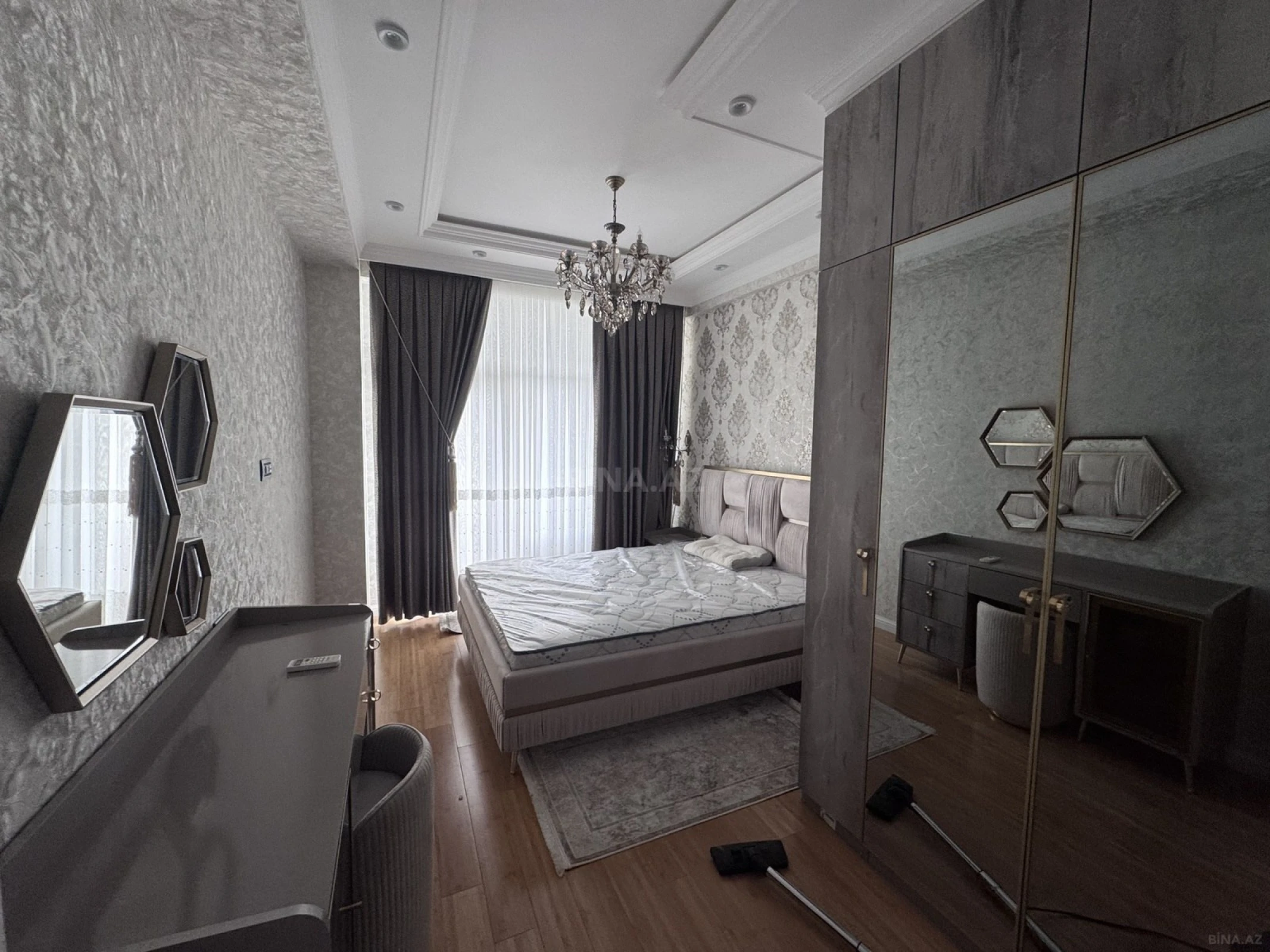 Kirayə verilir 2 otaqlı mənzil 60 m²