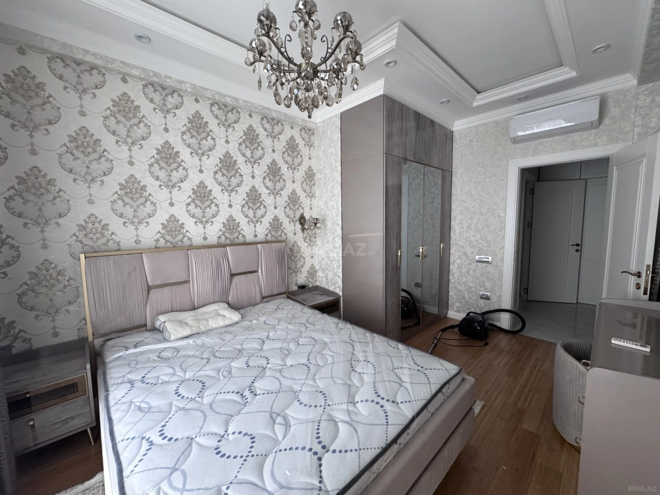 Kirayə verilir 2 otaqlı mənzil 60 m²