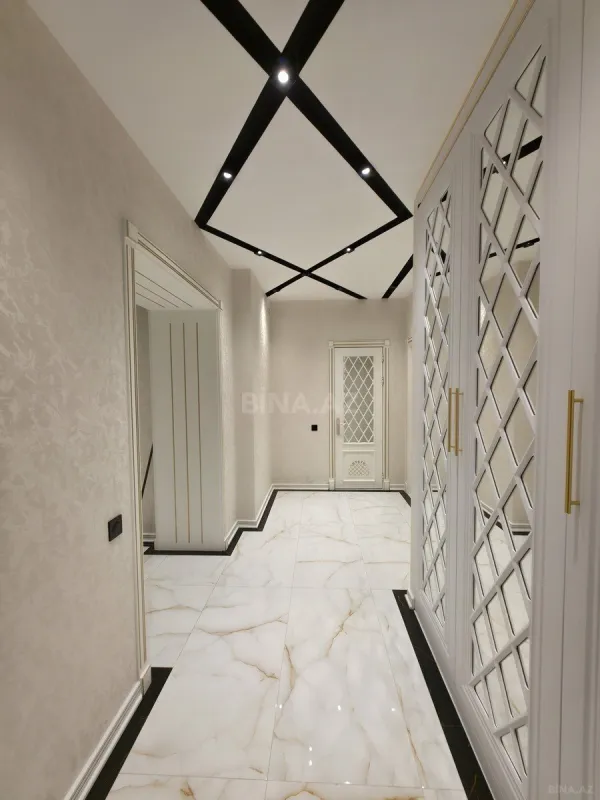 Kirayə verilir 2 otaqlı mənzil 107 m²