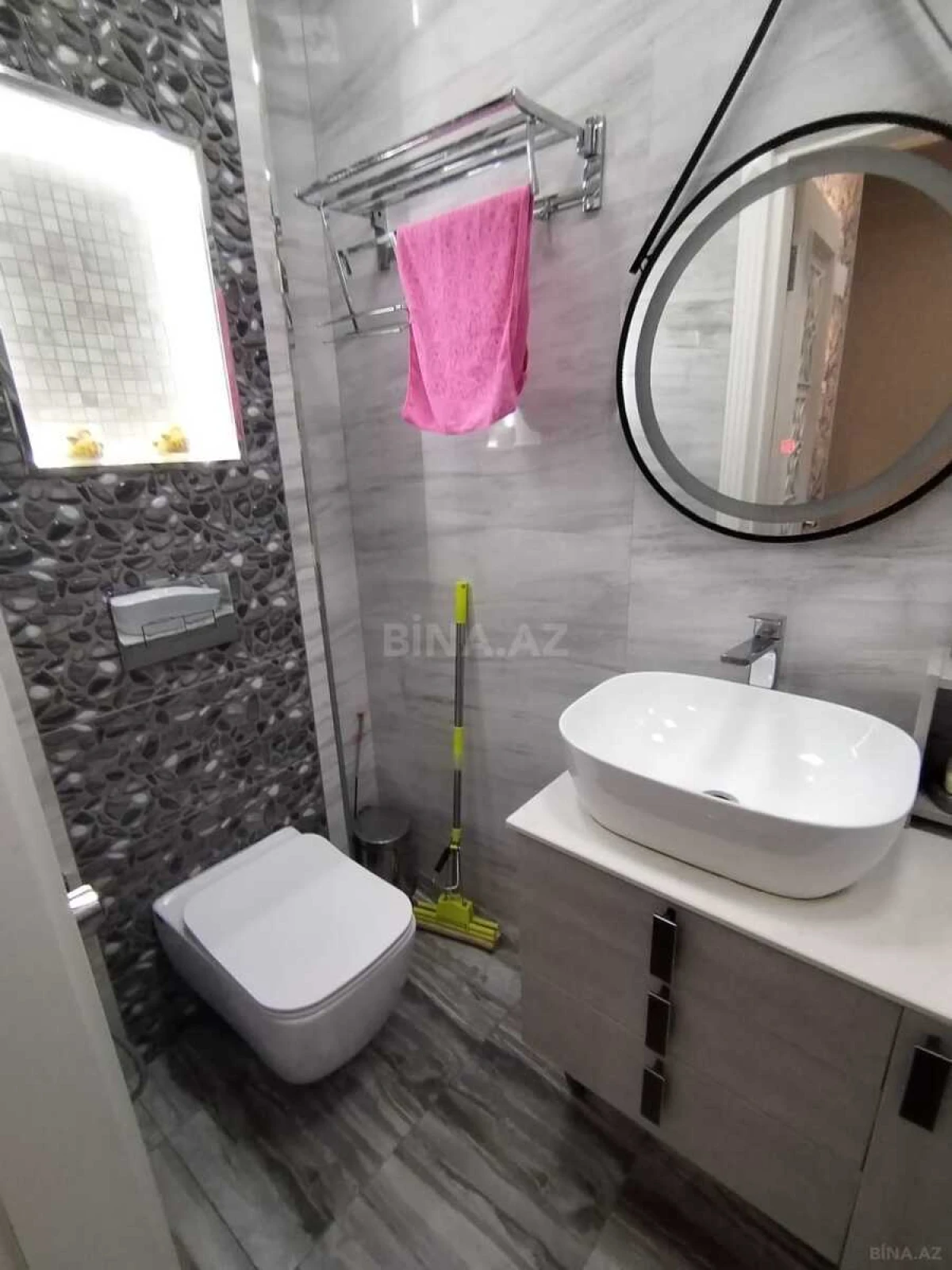 Satılır 2 otaqlı mənzil 74 m²