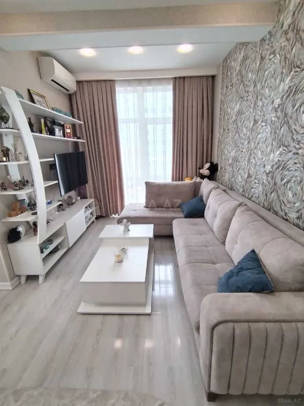 Satılır 2 otaqlı mənzil 74 m²