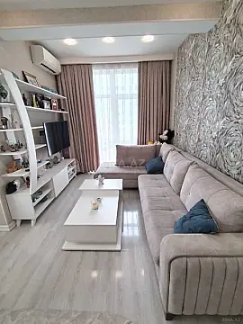 Satılır 2 otaqlı mənzil 74 m²