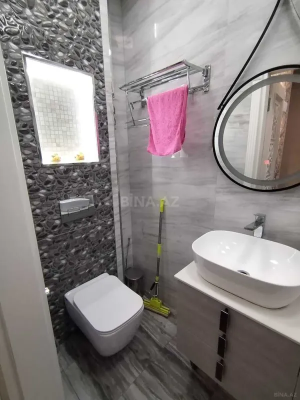Satılır 2 otaqlı mənzil 74 m²