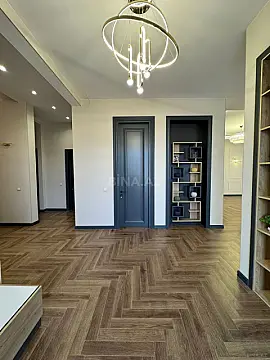 Satılır 5 otaqlı həyət evi 360 m²