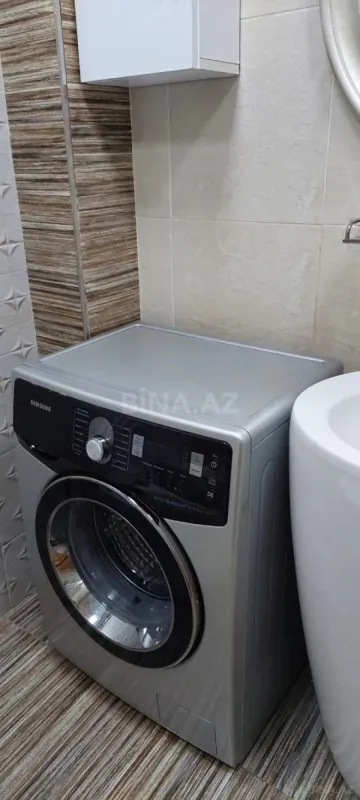 Satılır 3 otaqlı mənzil 101 m²
