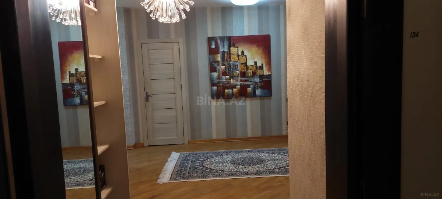 Satılır 3 otaqlı mənzil 101 m²