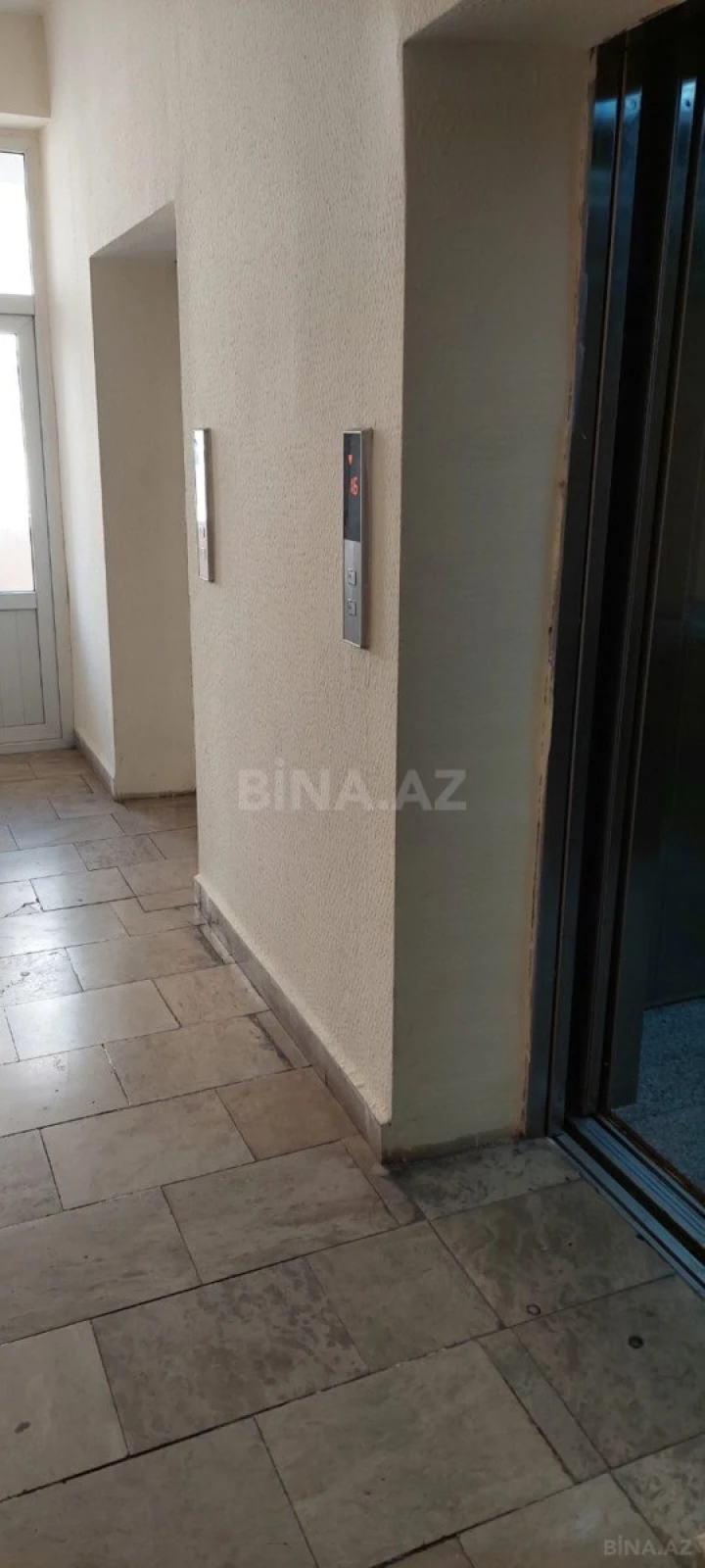 Satılır 3 otaqlı mənzil 101 m²