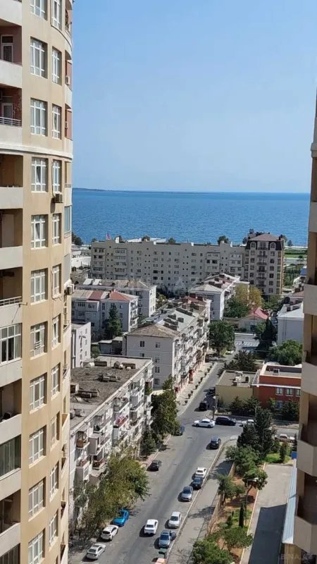 Satılır 3 otaqlı mənzil 101 m²