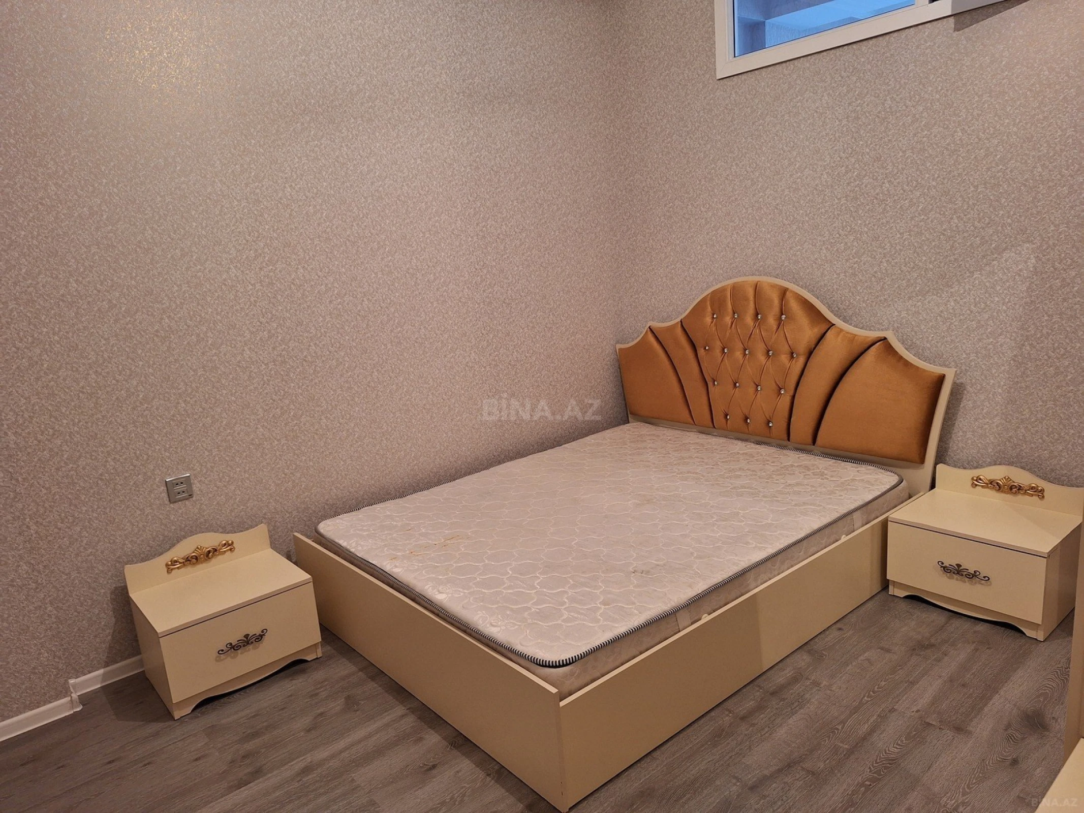 Satılır 3 otaqlı mənzil 60 m²