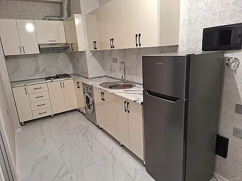 Satılır 3 otaqlı mənzil 60 m²
