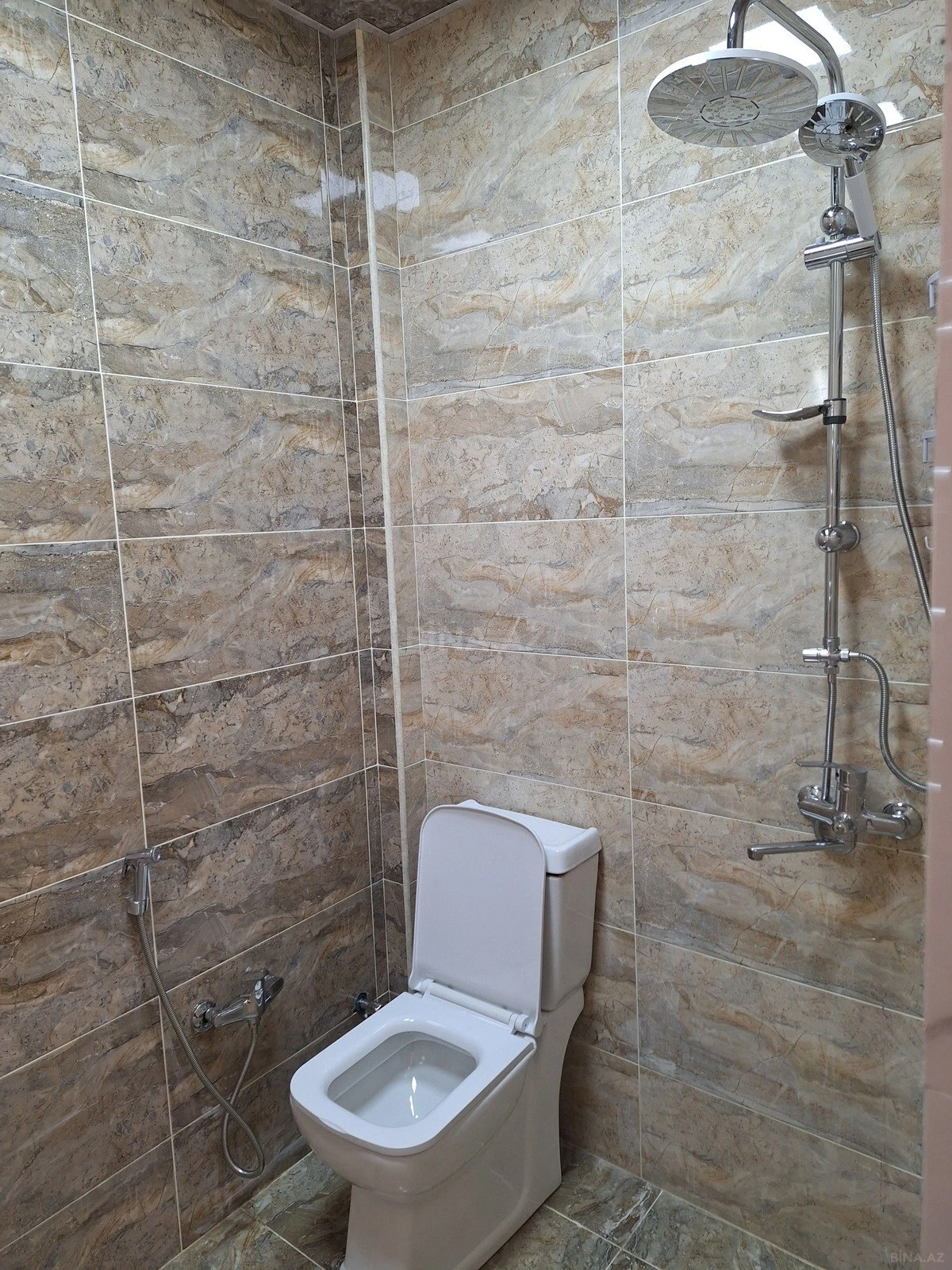 Satılır 3 otaqlı mənzil 60 m²