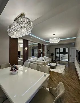Satılır 3 otaqlı mənzil 127 m² — Bakı, Memar Əcəmi yanı 3 otaq 127.00 m²