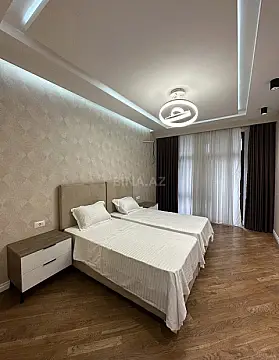 Satılır 3 otaqlı mənzil 127 m²