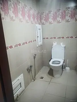 Kirayə verilir 2 otaqlı mənzil 95 m²