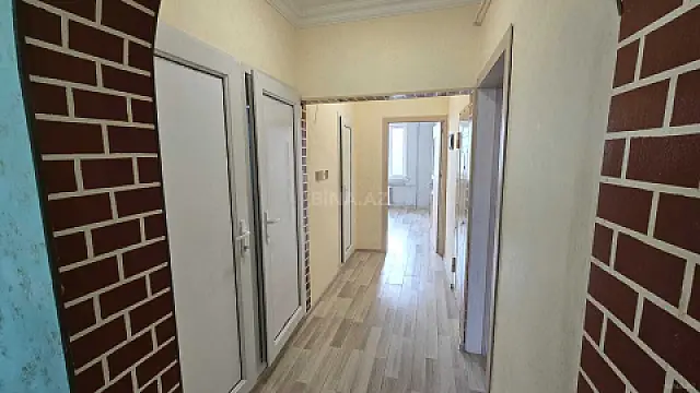 Satılır 2 otaqlı mənzil 65 m²