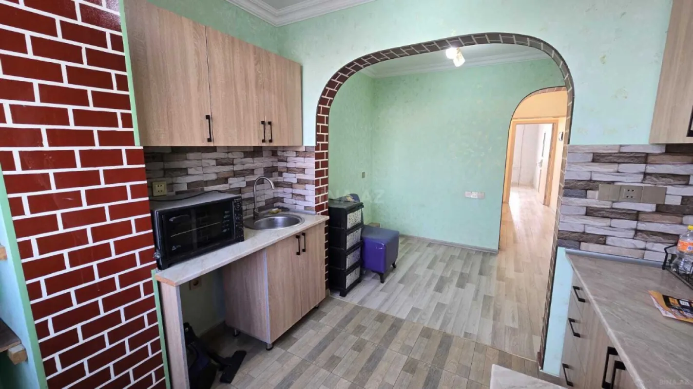 Satılır 2 otaqlı mənzil 65 m²