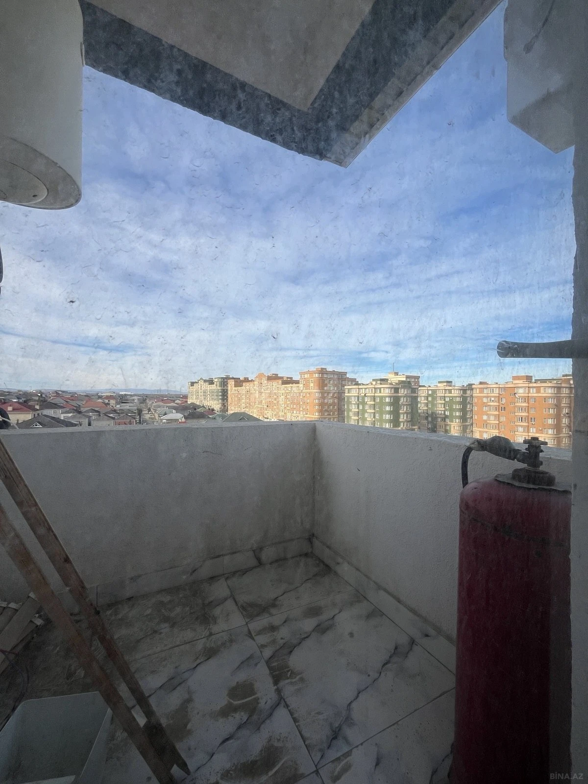 Satılır 2 otaqlı mənzil 53 m²